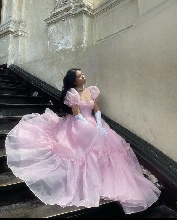 women's high-end dressesPink Tulle Puff Sleeve Quinceanera Dress,Ball Gown,Sweet 16 Dress  Y1968