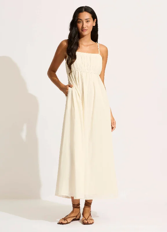 Plus-Size DressPiped Maxi Dress - Ecru