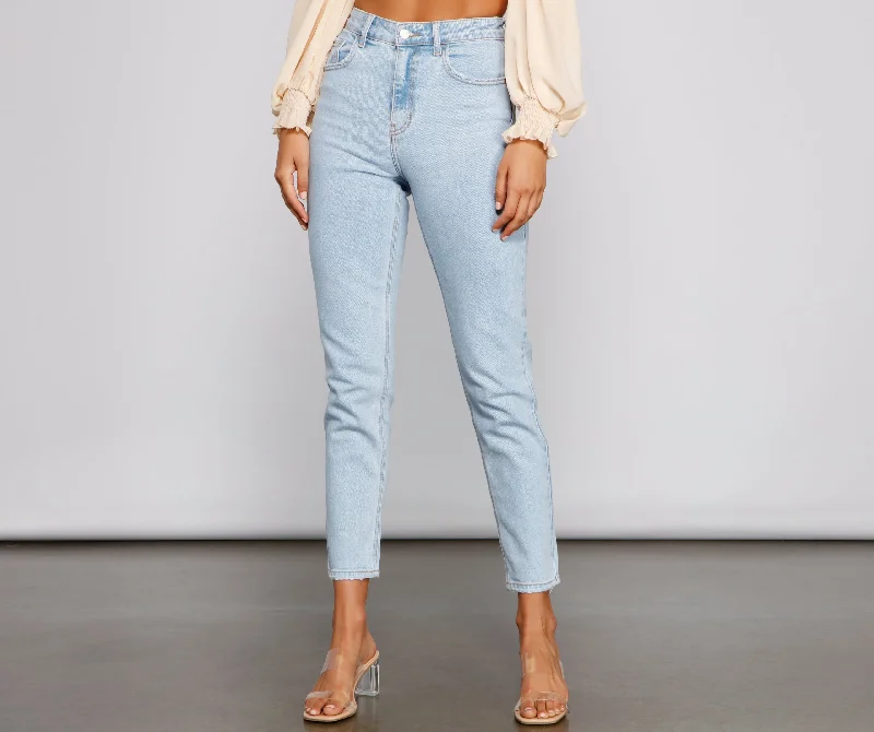 women's relaxed-fit denim jeansHigh Rise Chic Cropped Jeans