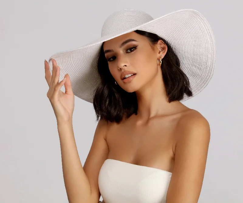 Oversized Floppy Straw Hat