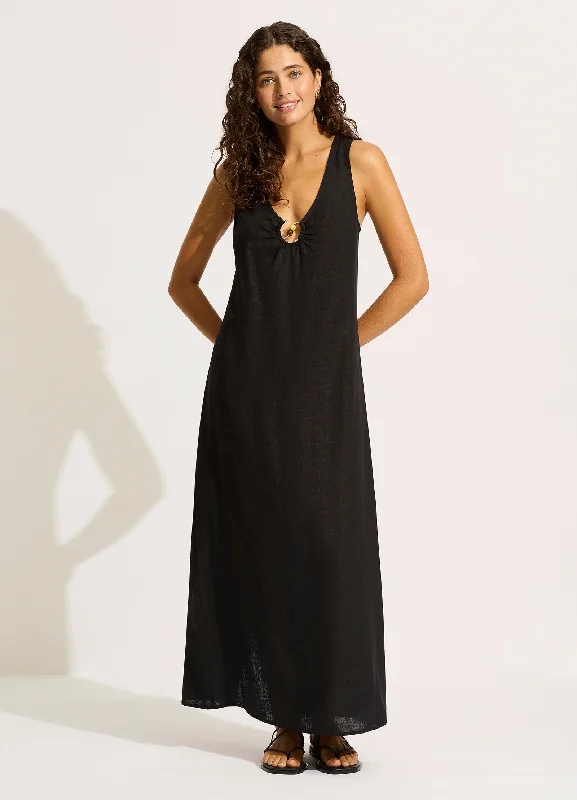 women's ruffle dressesPalermo Keyhole Front Maxi Dress - Black